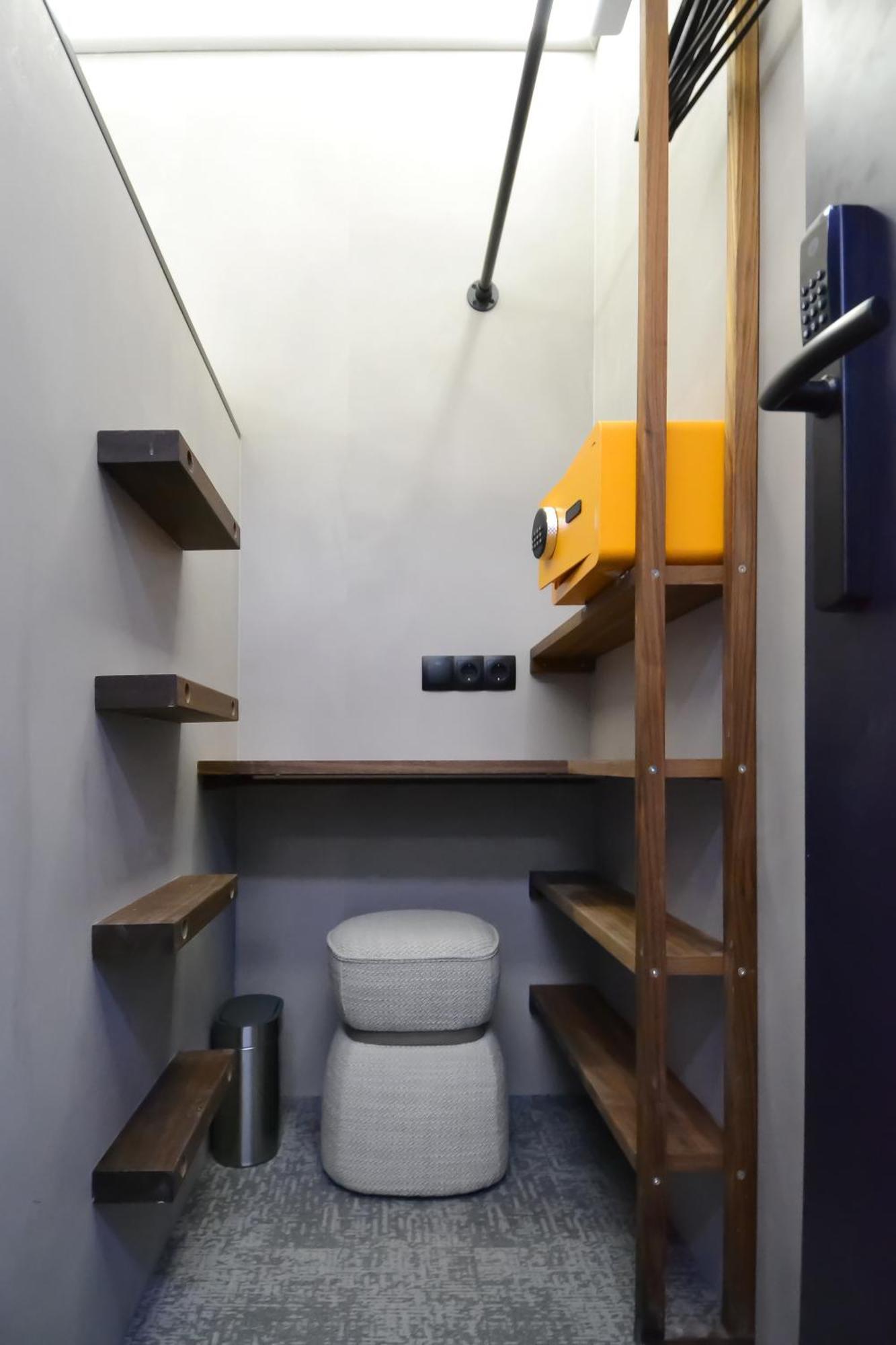 Capsule hotel The Hyve Capsule