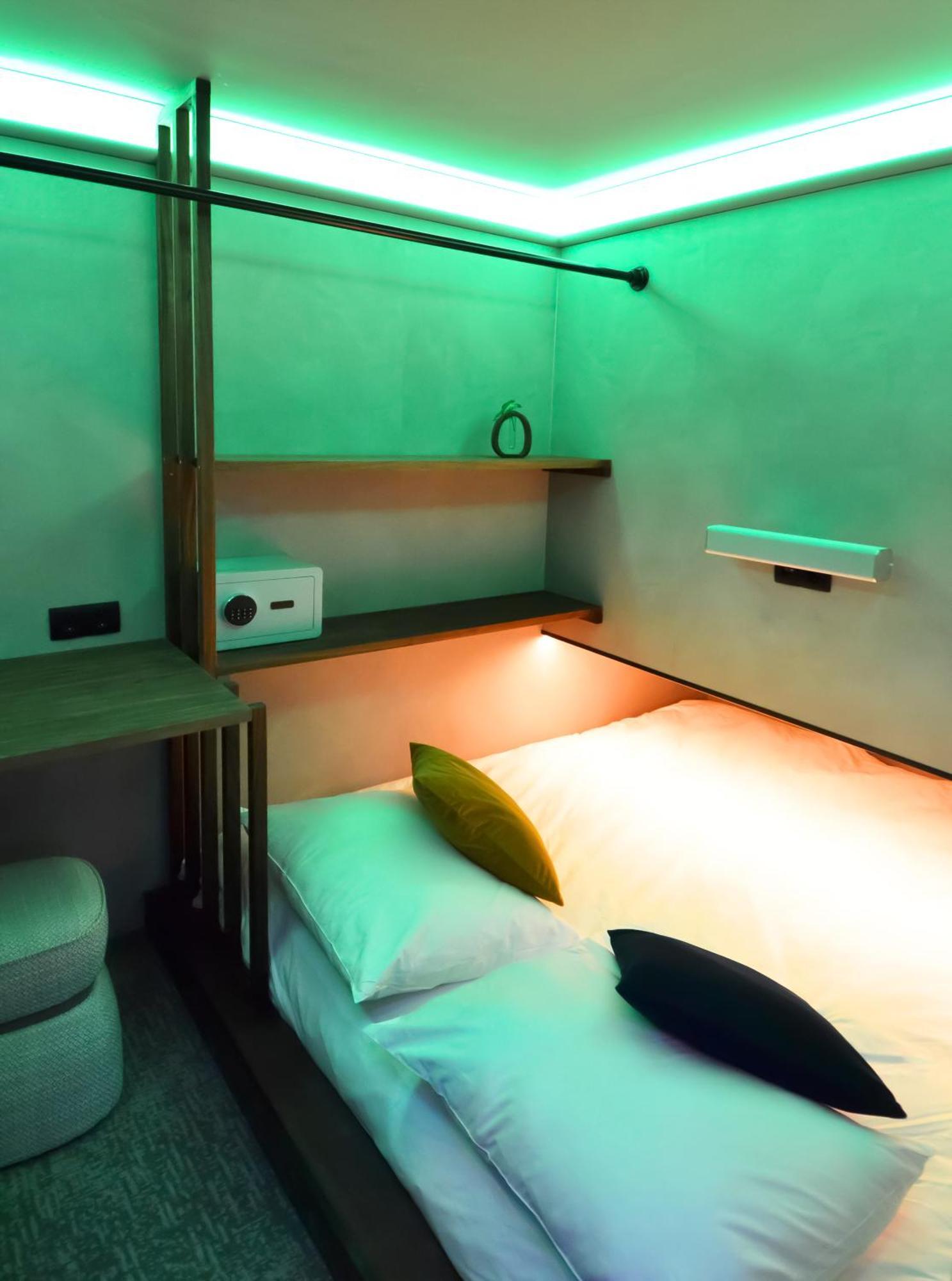 The Hyve Capsule Capsule hotel *