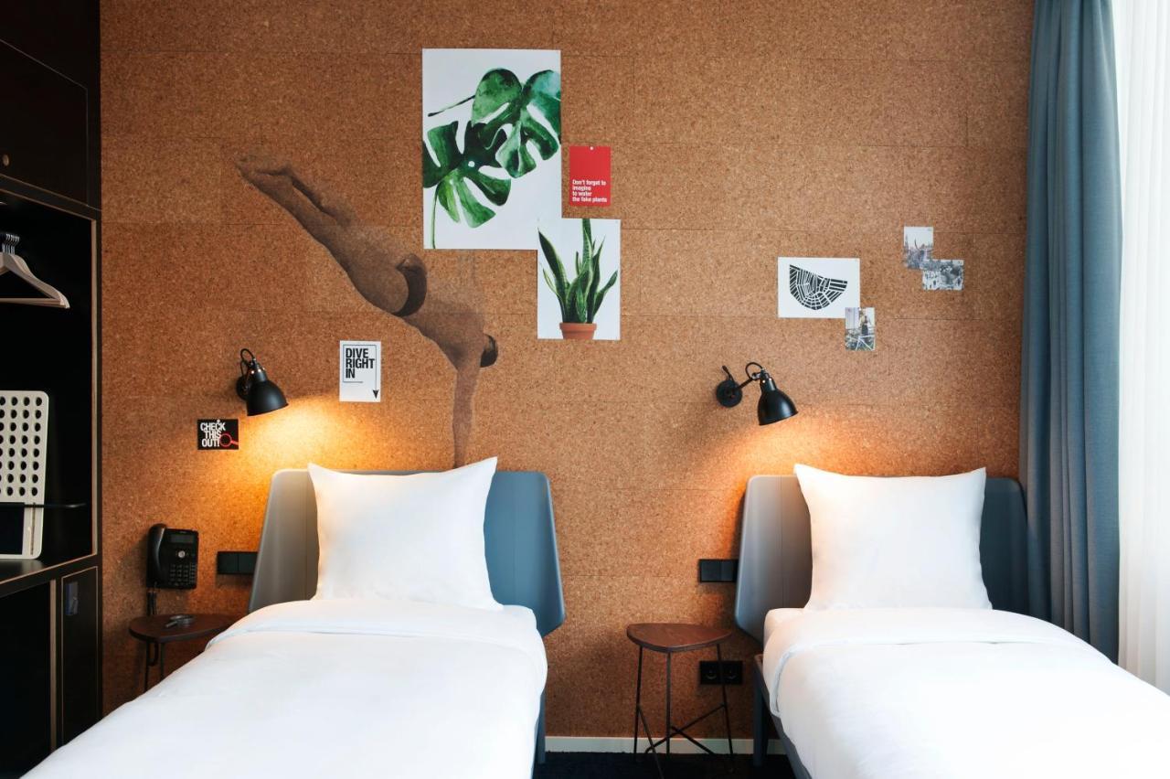 Hotel Conscious The Tire Station 3*