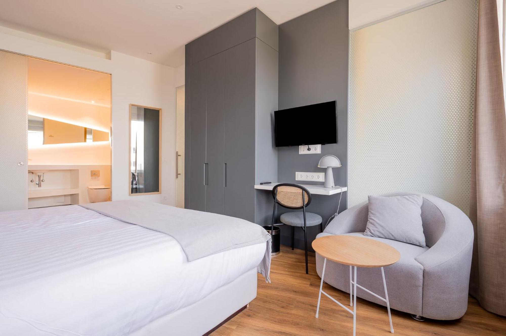 Limehome Gatwickstraat Apartment *