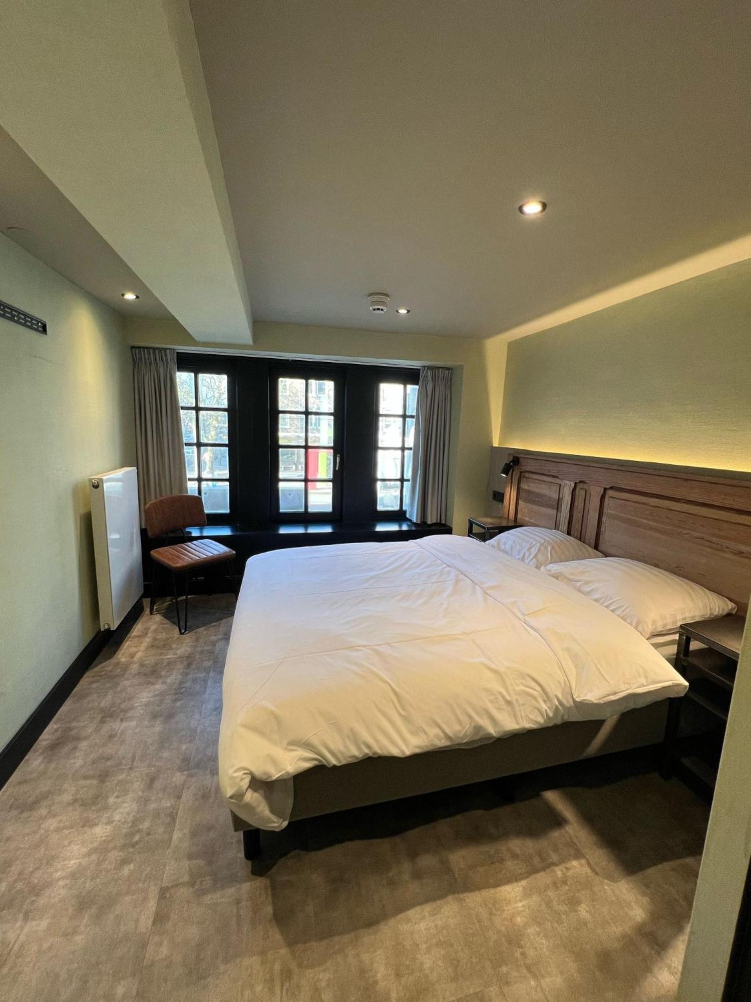 Hotel Amigo 2*