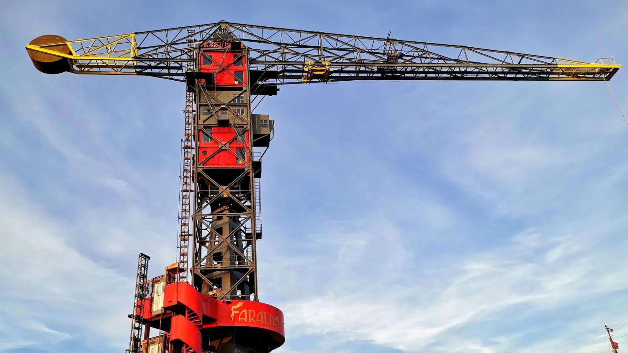 Faralda Crane Hotel