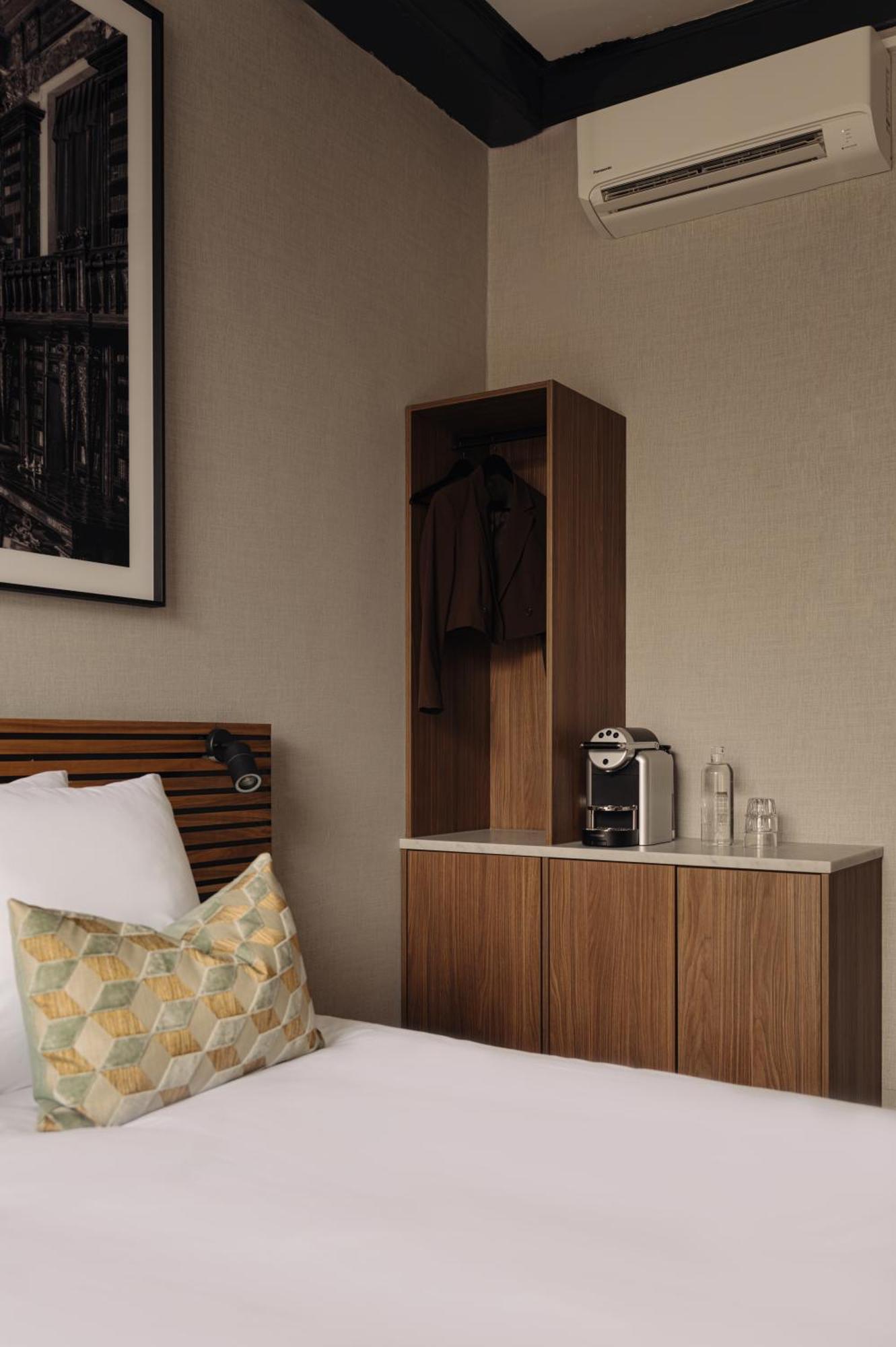 Hotel Mauro Mansion 4*