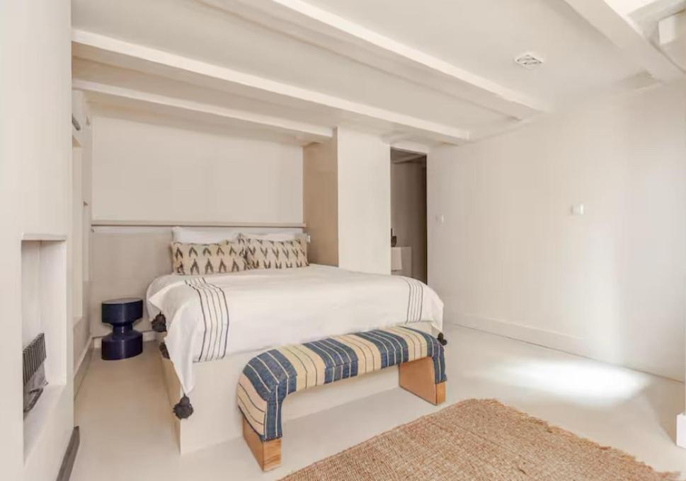 Apartment Luxury In Location Of *