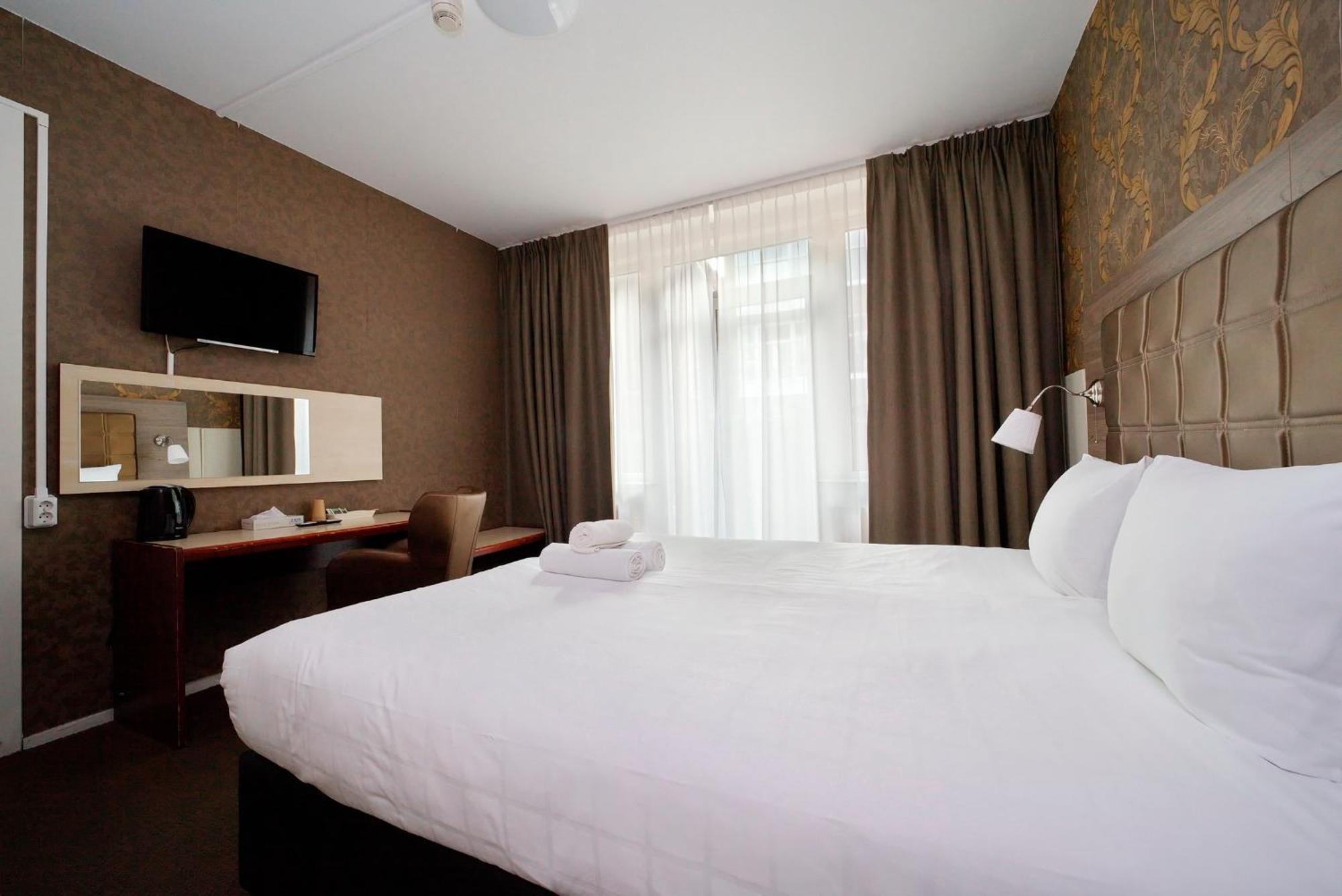 Aadam Wilhelmina Hotel