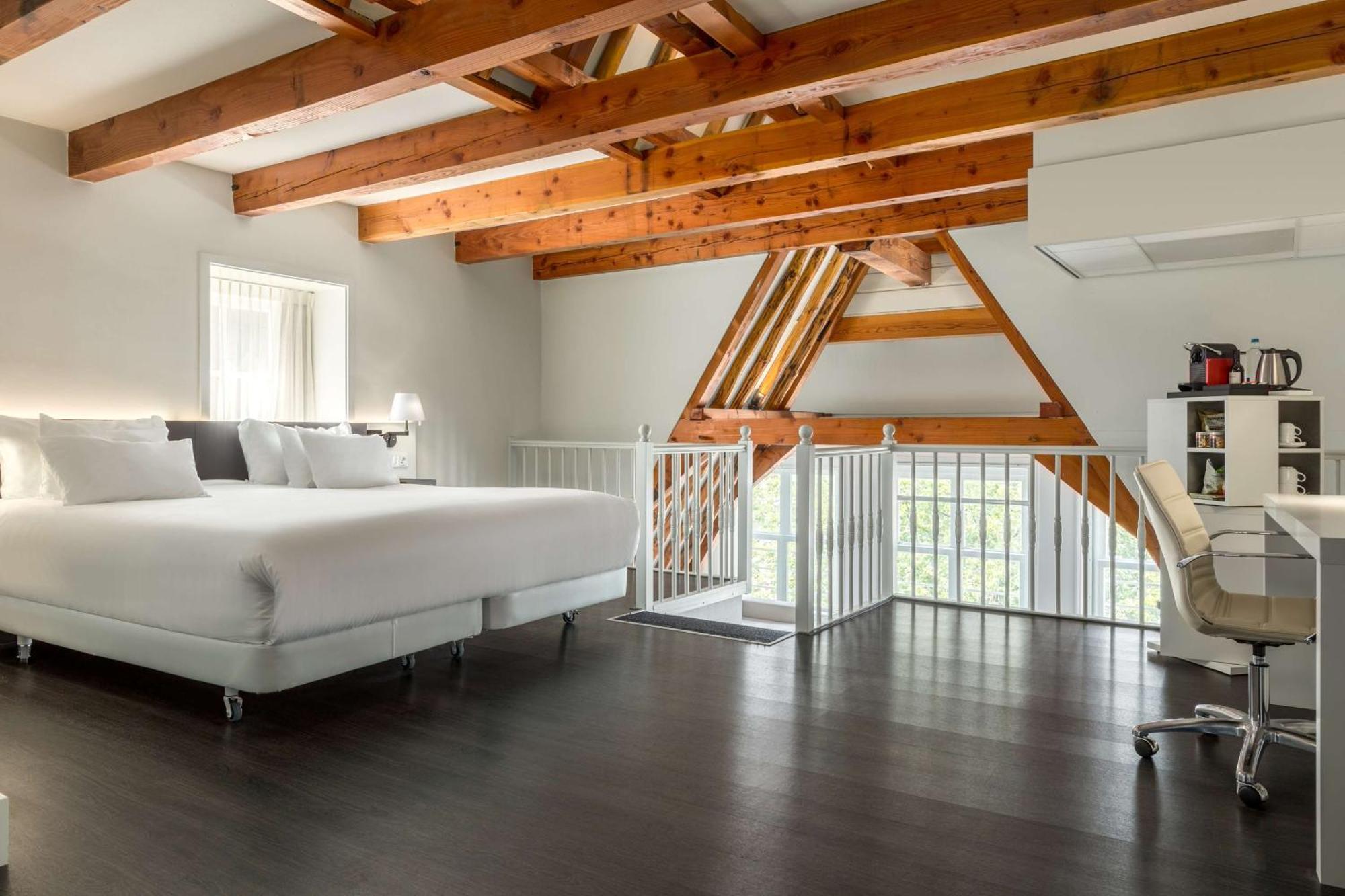 Hotel Nh Collection Barbizon Palace 5*