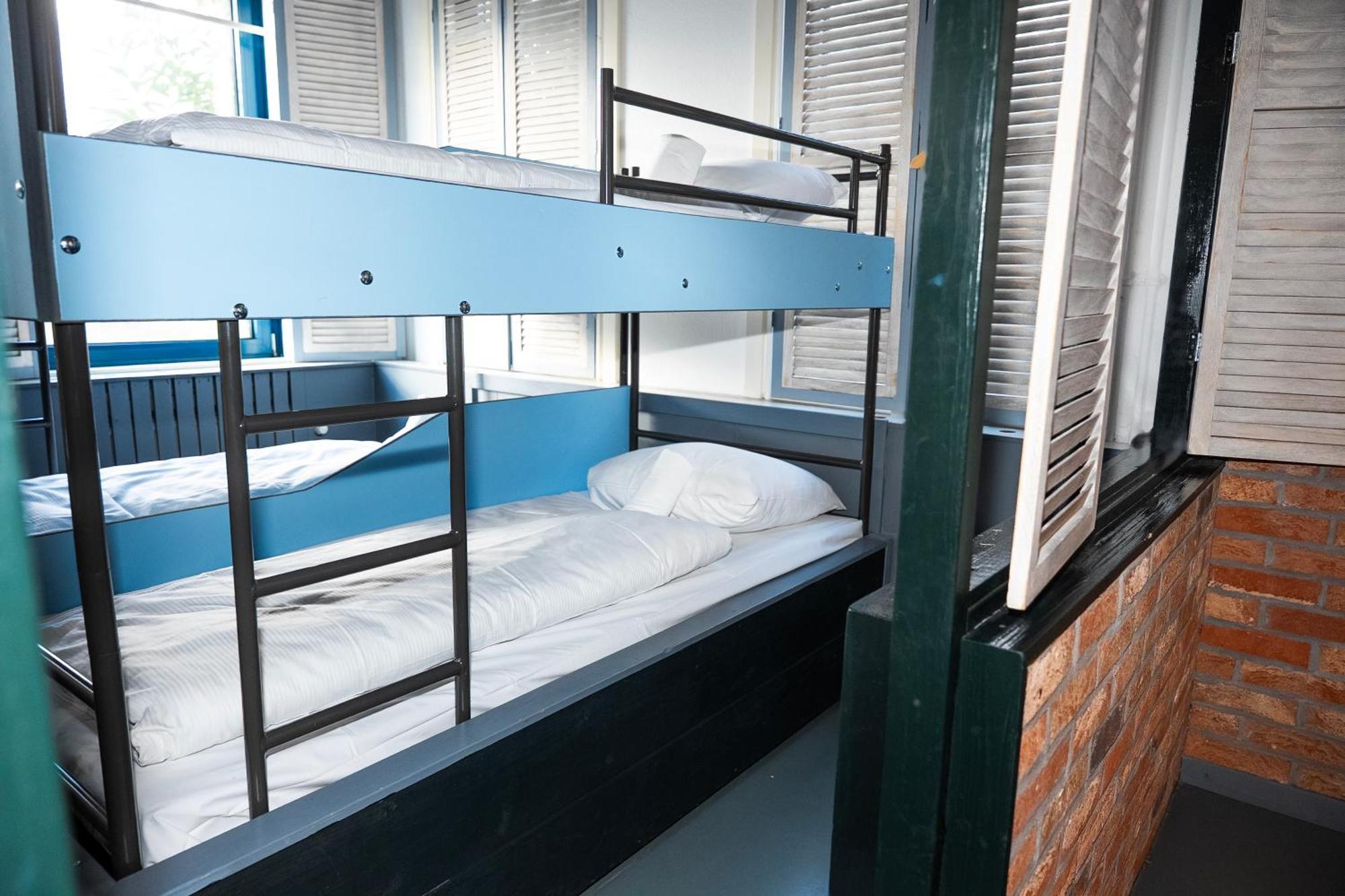 Teleport Hotel 3*