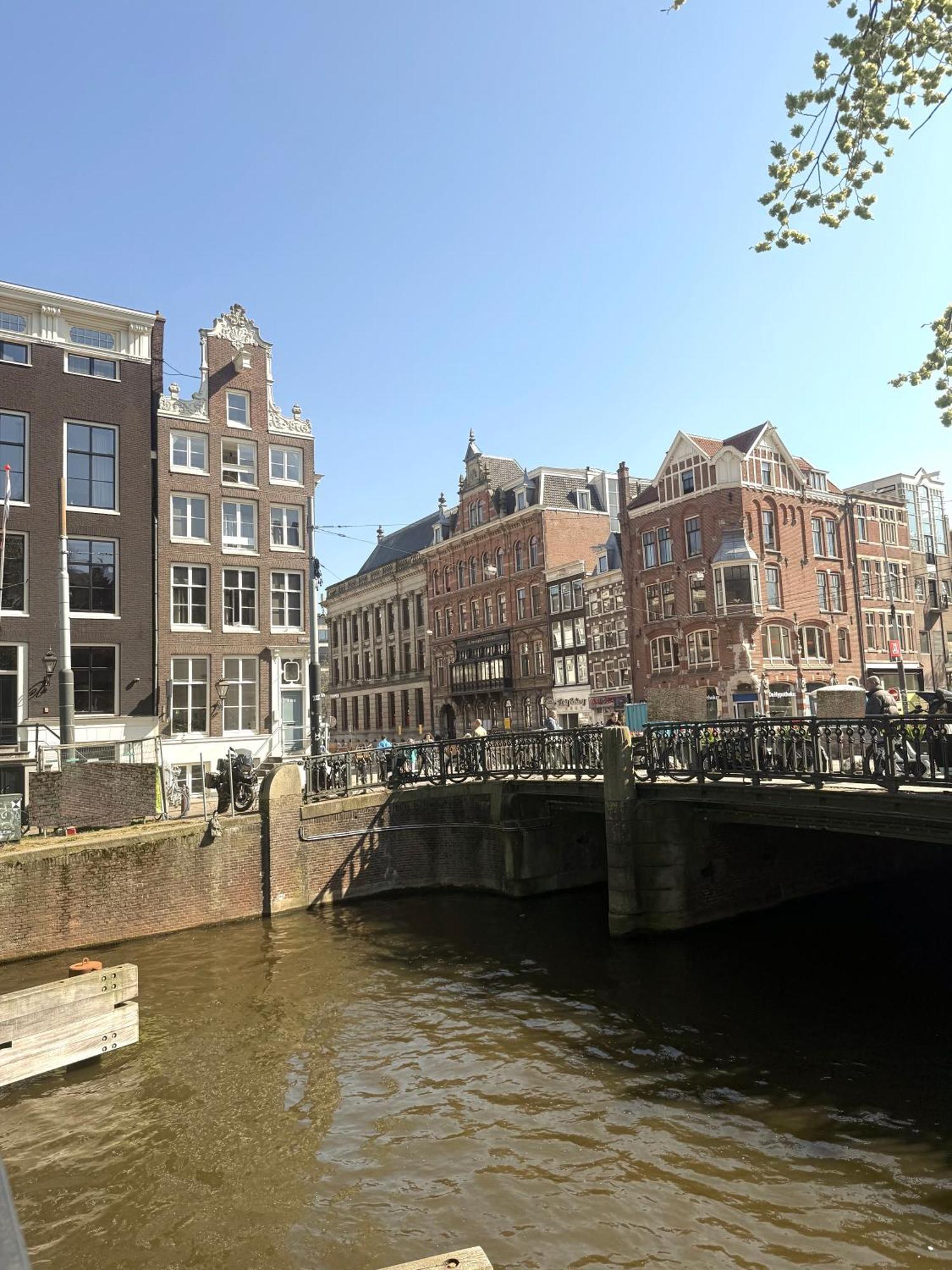 Bed & Breakfast Two Bedroom In Historic Canalhouse From 1618 - Centre