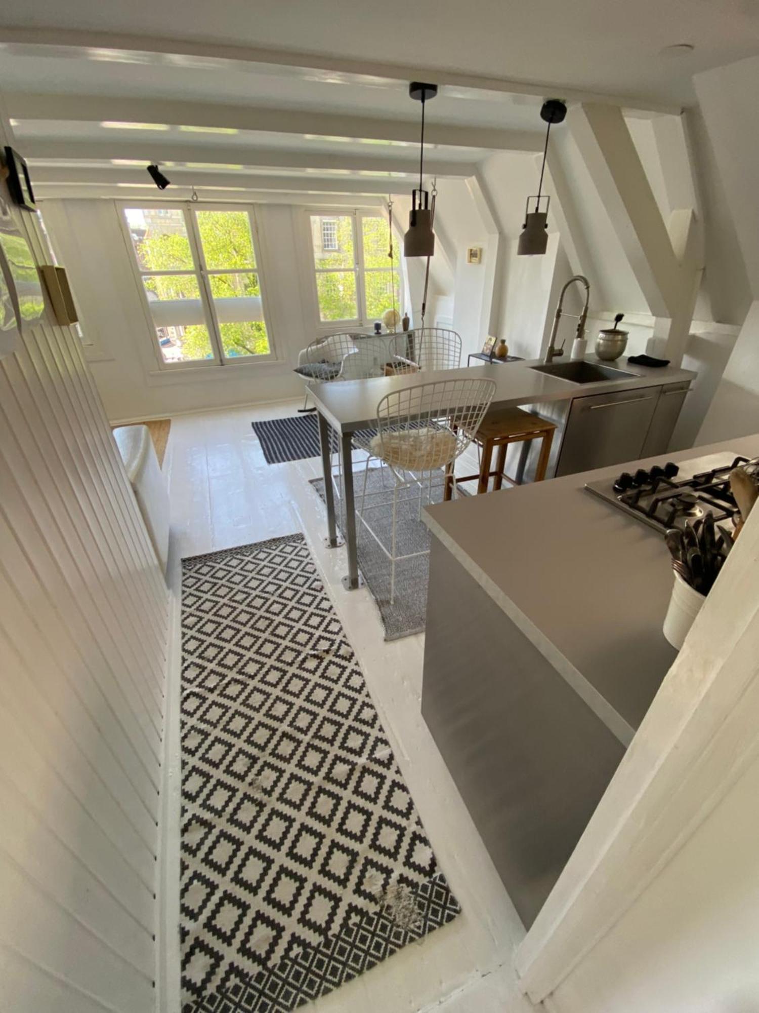 Bed & Breakfast Two Bedroom In Historic Canalhouse From 1618 - Centre Amsterdam