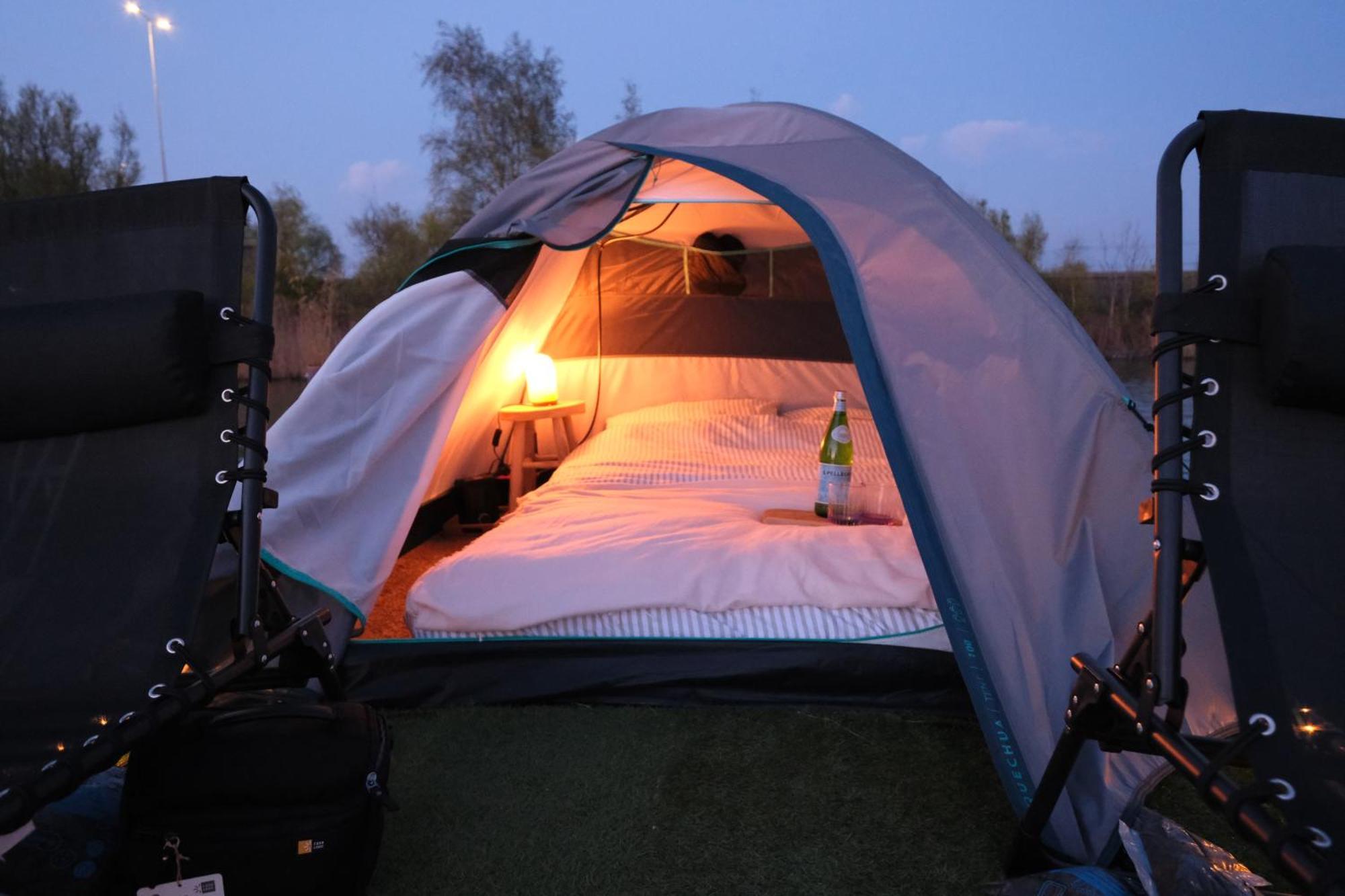 It's A Tent - On A Boat! Tenda de luxo *