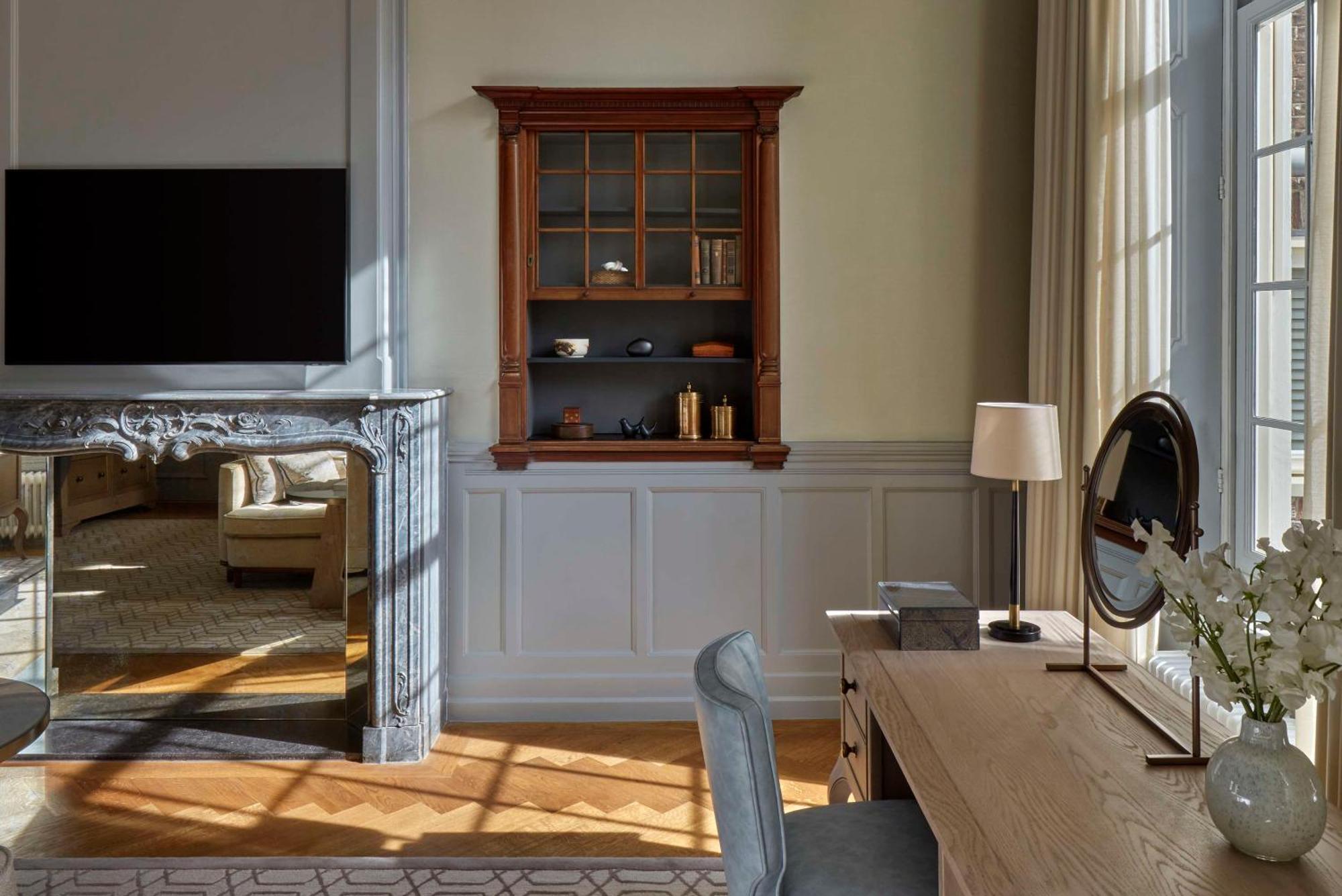 Waldorf Astoria Hotel 5*