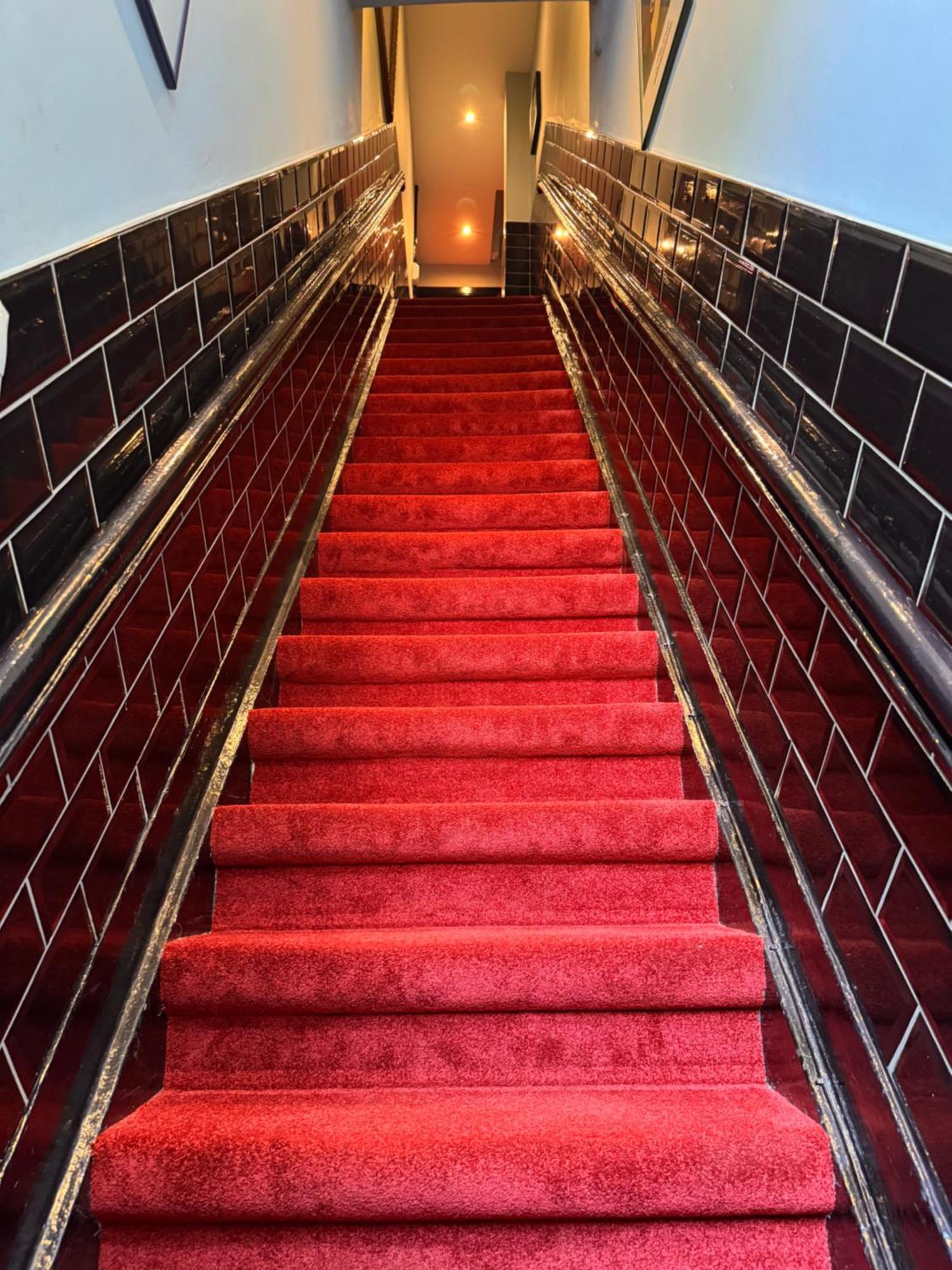 Decor Canal House