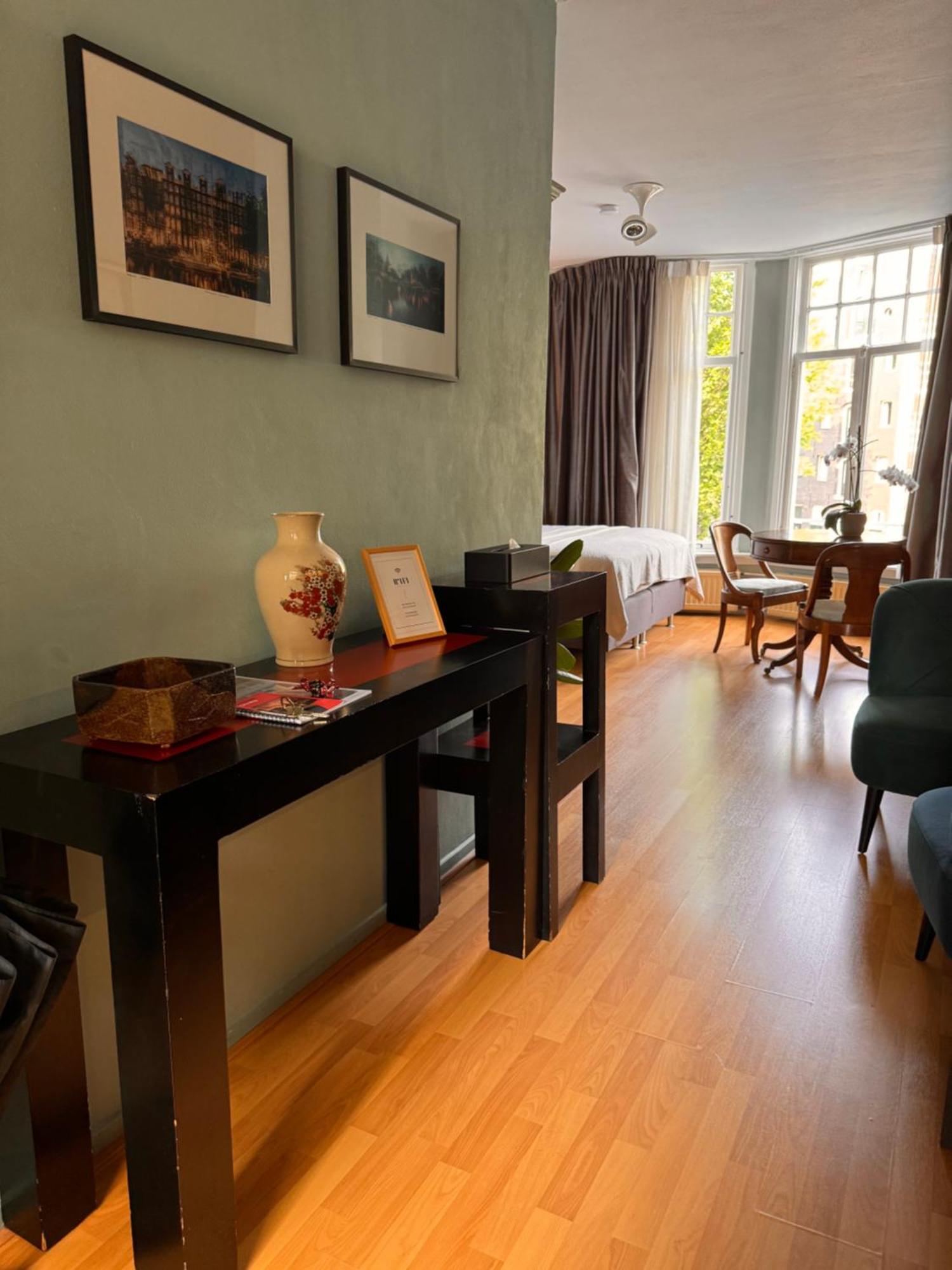 Decor Canal House Bed & Breakfast *