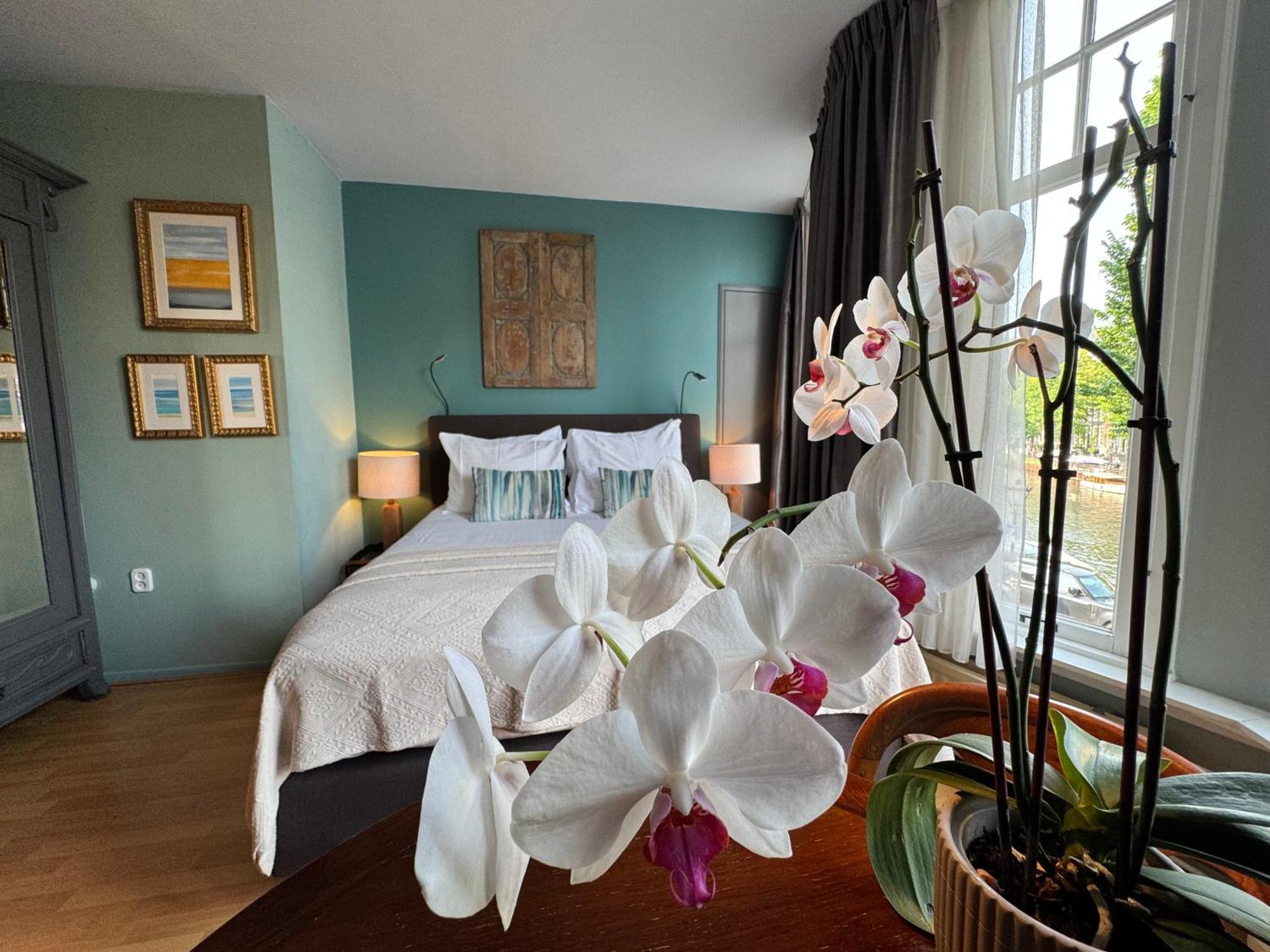 Bed & Breakfast Decor Canal House Amsterdam