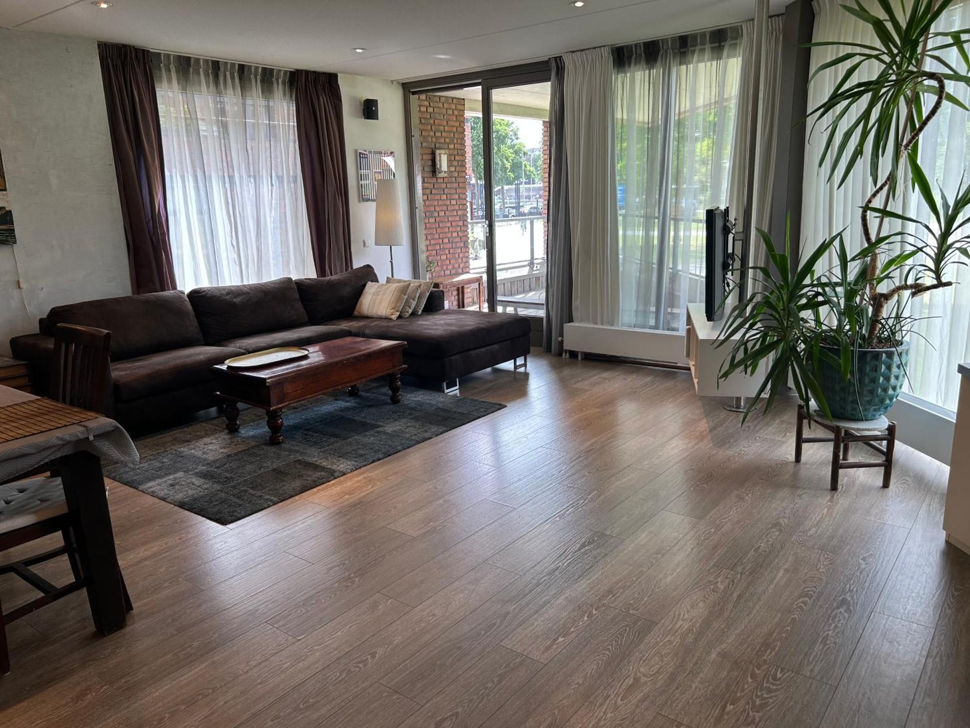 Apartment Lounge Park Amsterdam