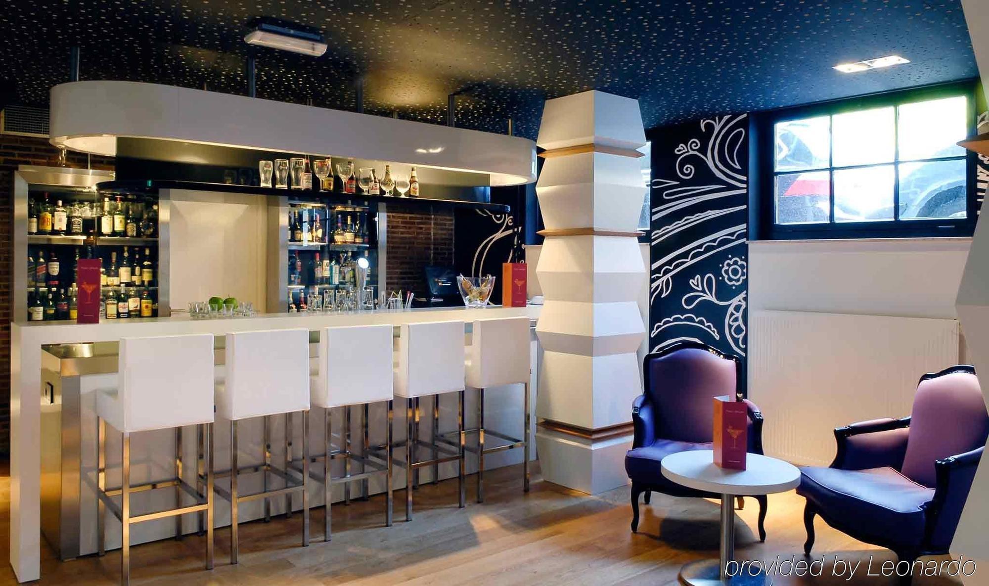 Mercure Centre Canal District 4*