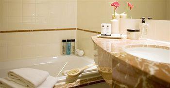 Htel Serviced Apartment *