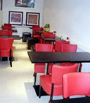 Hotel Downtown 2*
