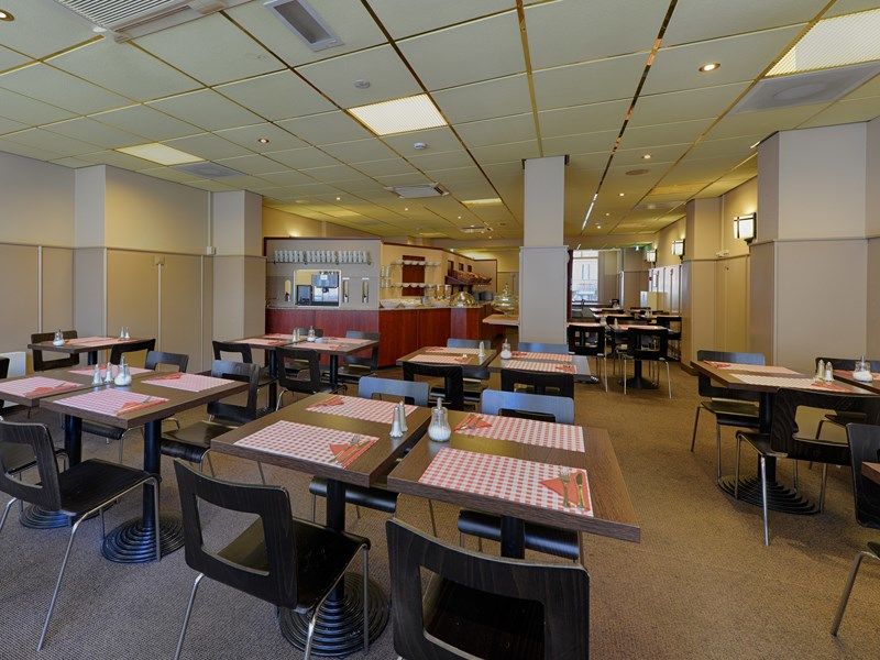 Leonardo Center Hotel 4*