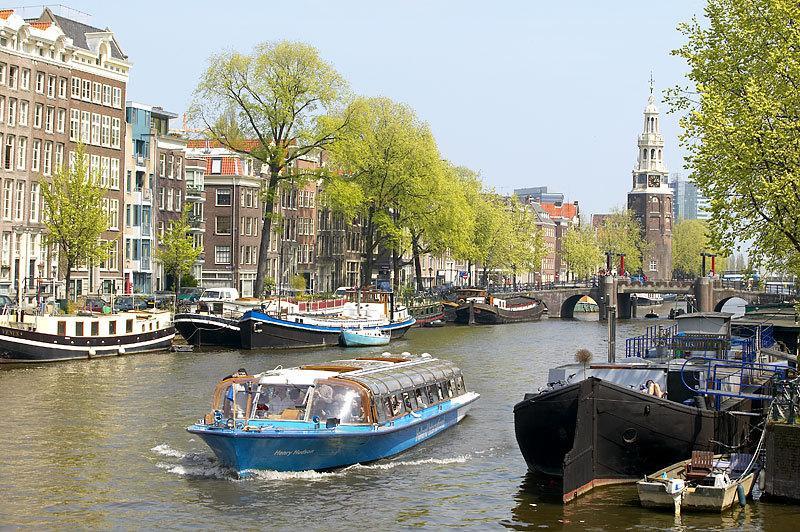 Botel Houseboat William & Houseboat Arthur *