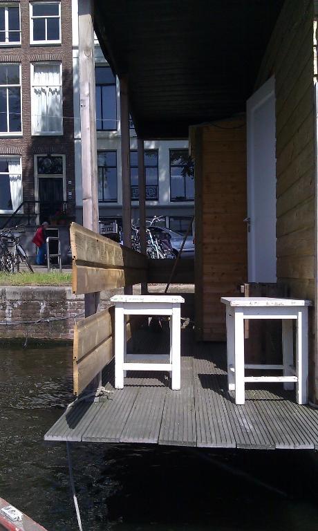 Botel Rent A Houseboat Amsterdam