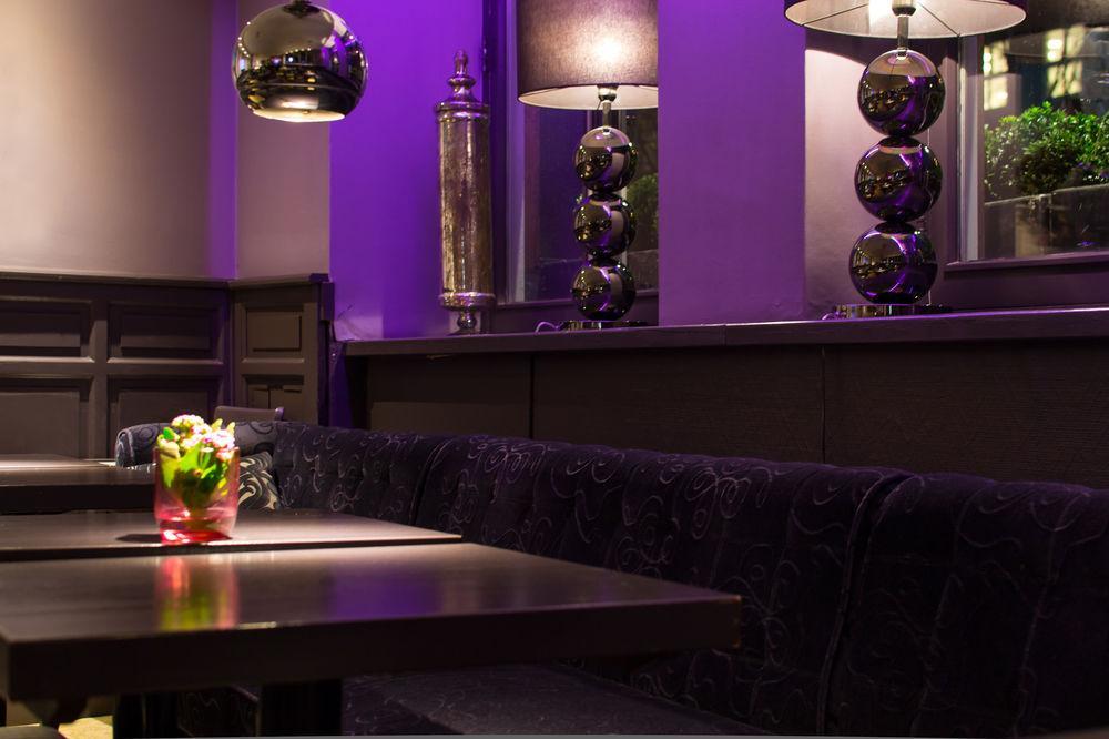 The Highlander Hotel