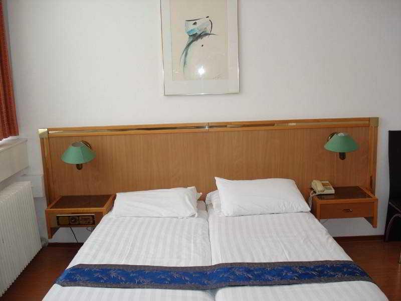 Falcon Plaza Centre 3* Amsterdam