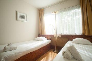Budget Hostel Bargain Toko Albergue *