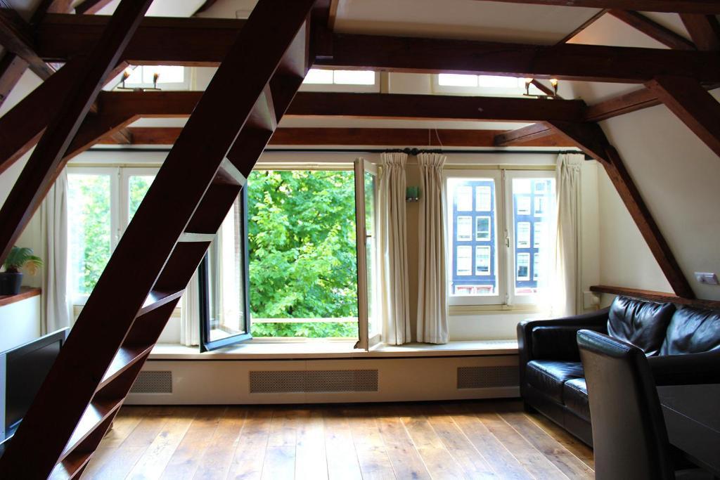 Jewel Canal Homestay Amsterdam