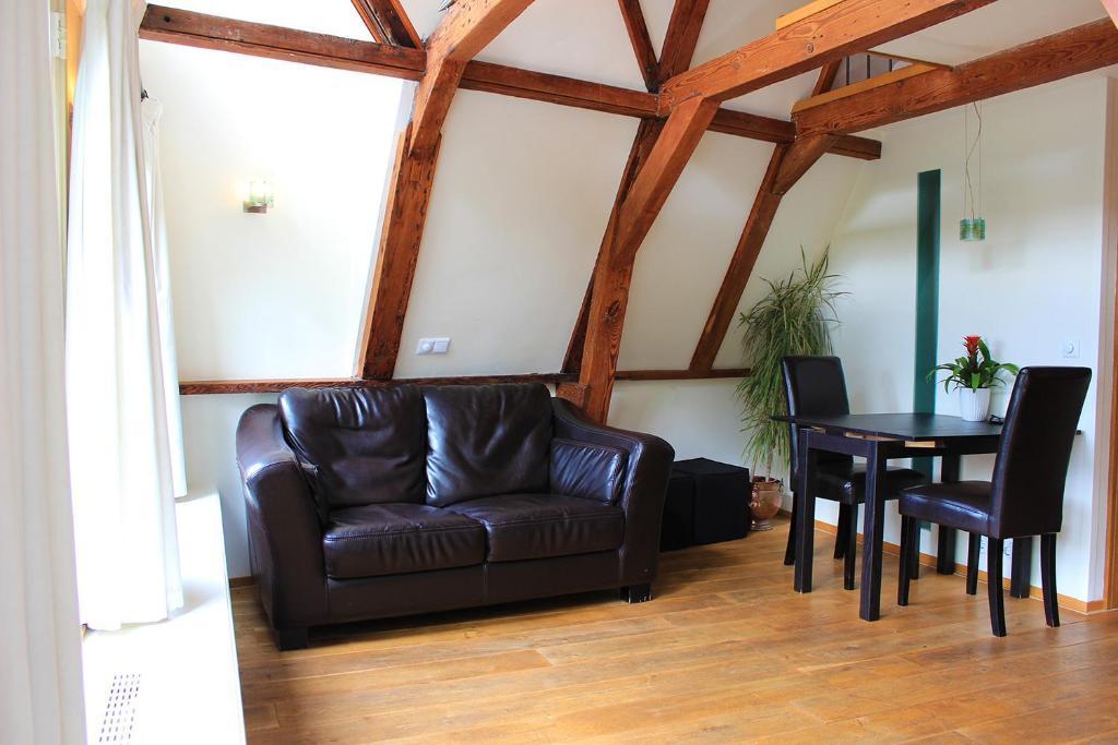 Jewel Canal Homestay *