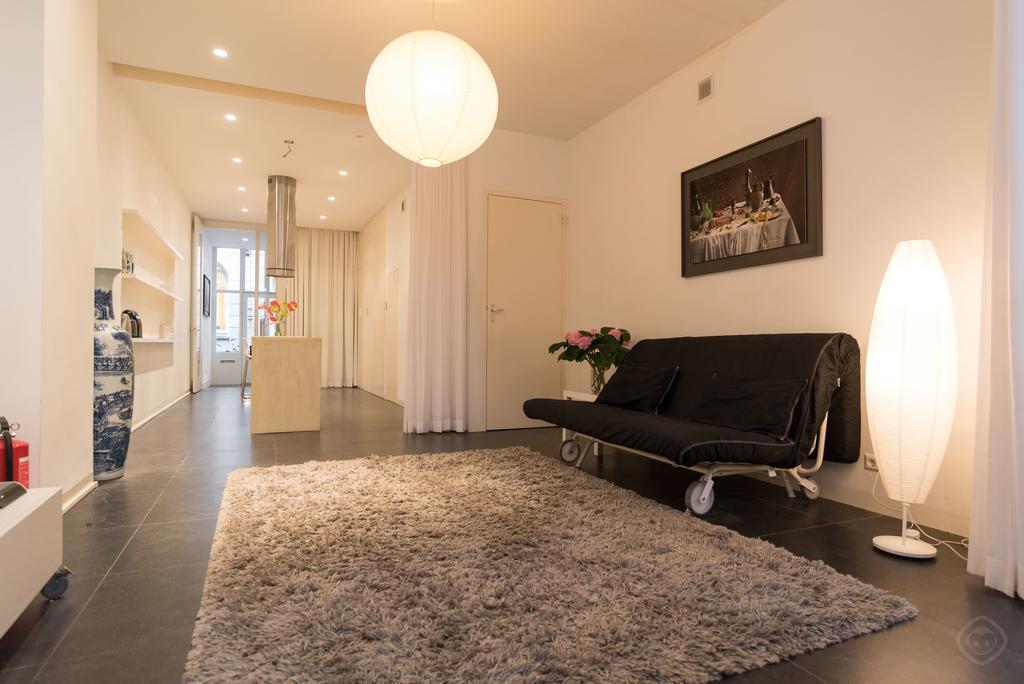 Bed & Breakfast White 3*