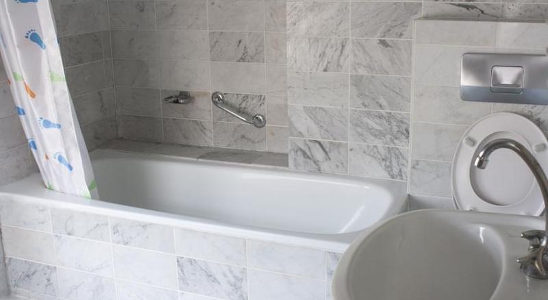 Hotel Budget Trianon 2*