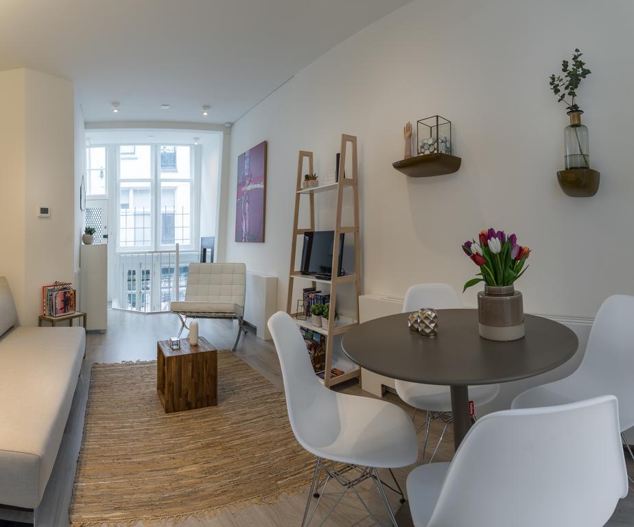 Apartment Luxury Flower Market
