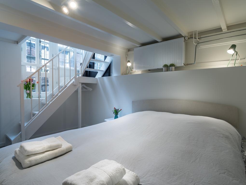 Luxury Flower Market Apartment Amsterdam