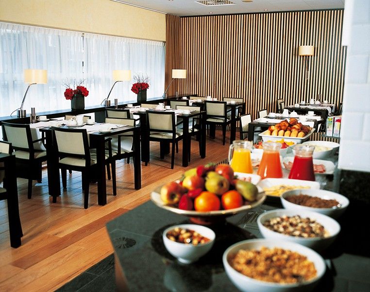 Hotel Nh Leidseplein 4*
