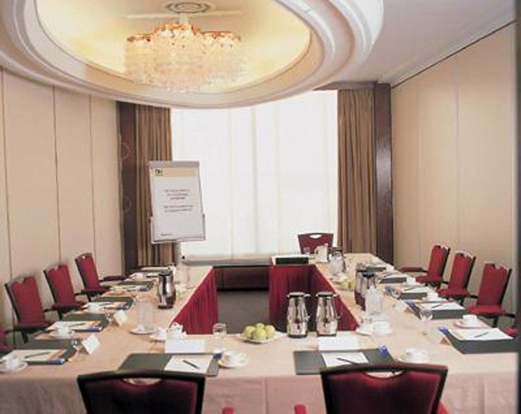Nh Caransa Hotel