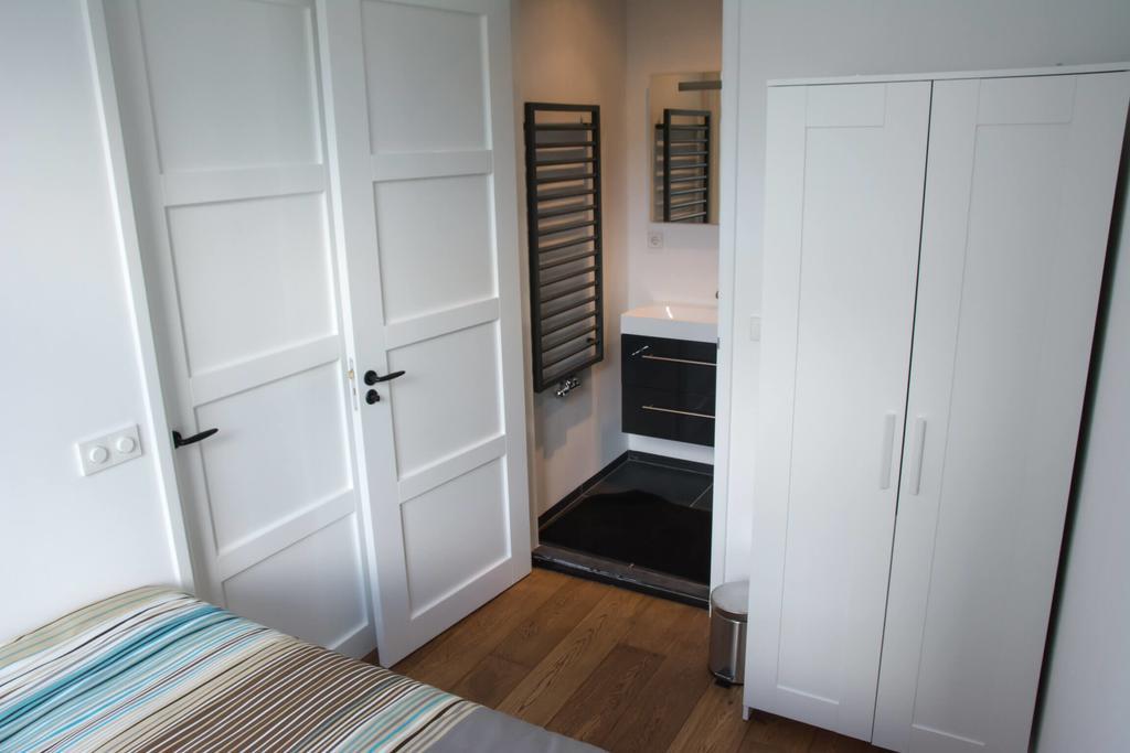 Roze Apartment Amsterdam