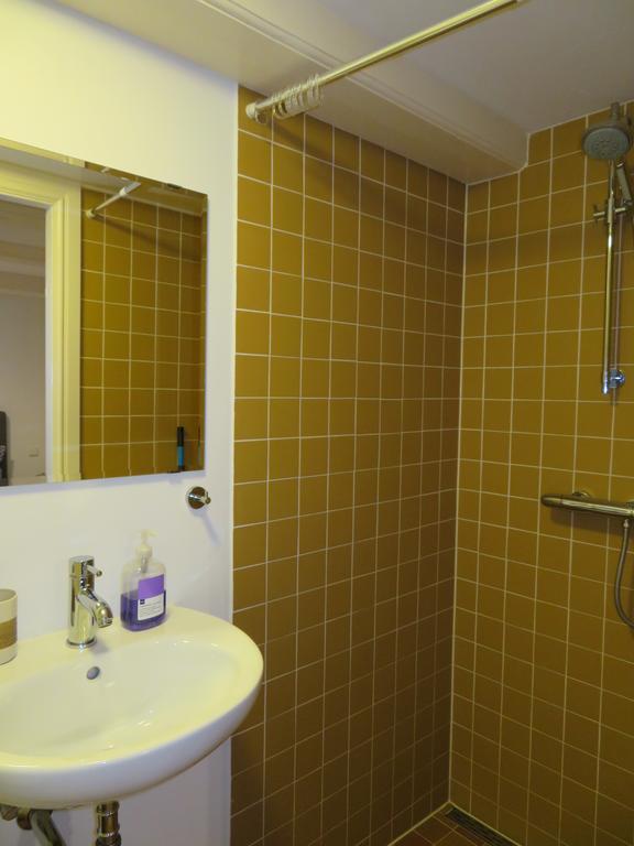 Dam Square Bed & Breakfast