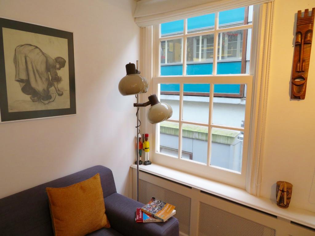 Dam Square Bed & Breakfast *