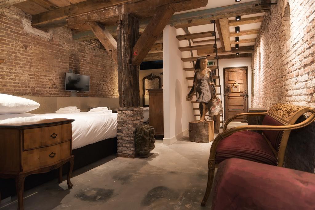 Excellent Apartment *