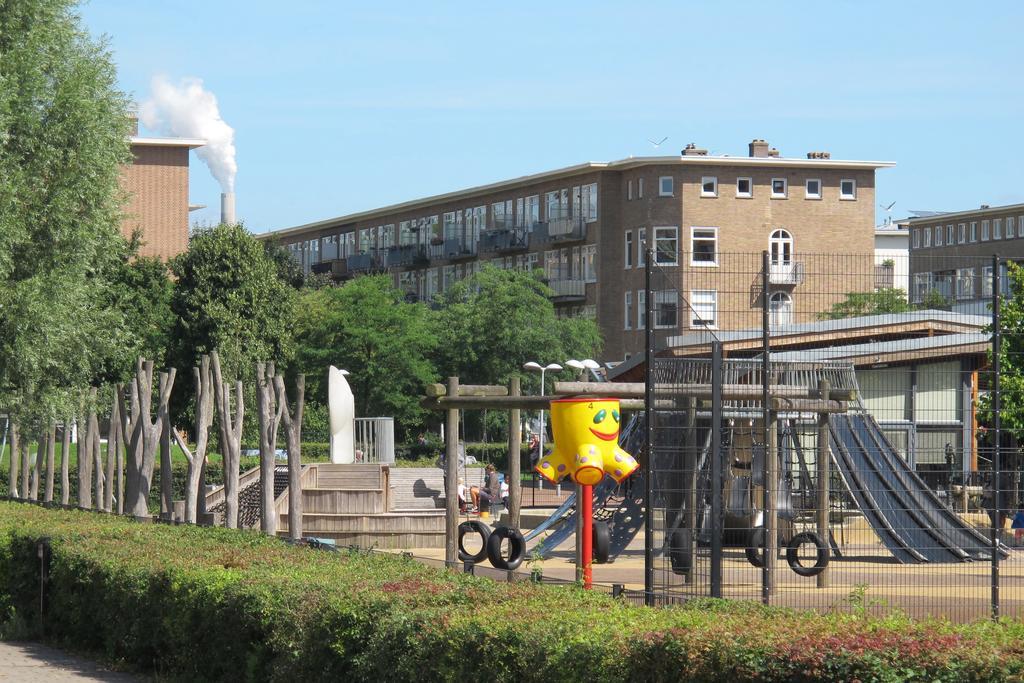 Bos En Lommer - Erasmus Park Area Aparthotel 3*