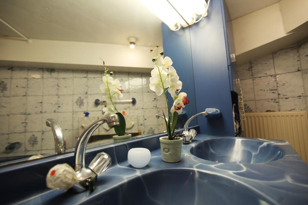 Accommodatie bij particulieren Nieuwpoortkade Houseboat - Canalview Ams