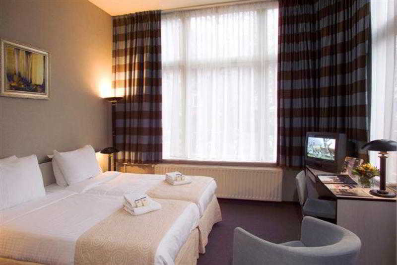 Hotel Leonardo Center 4*