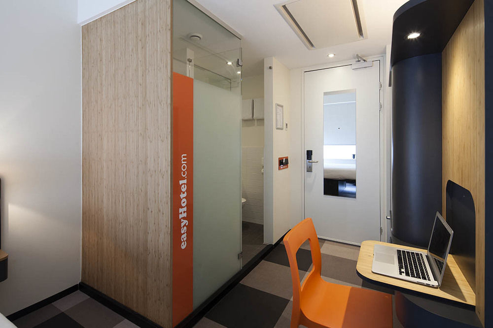 Hotel Easyhotel Arena Boulevard Amsterdam