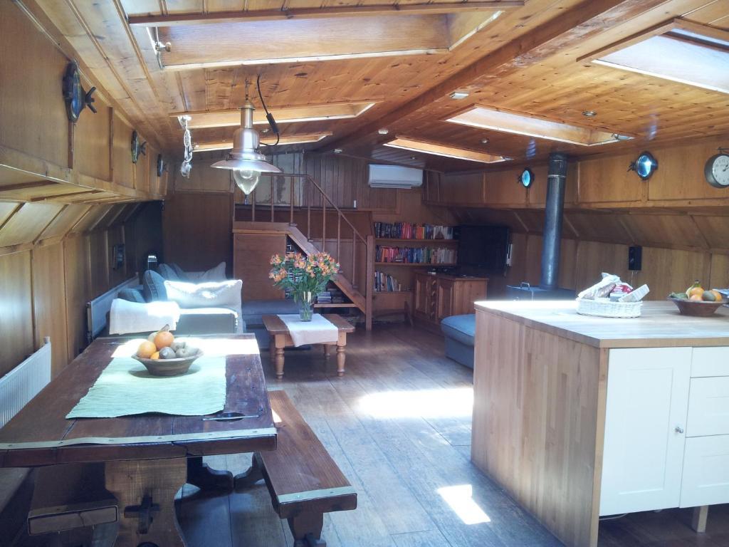 Authentic Ship 