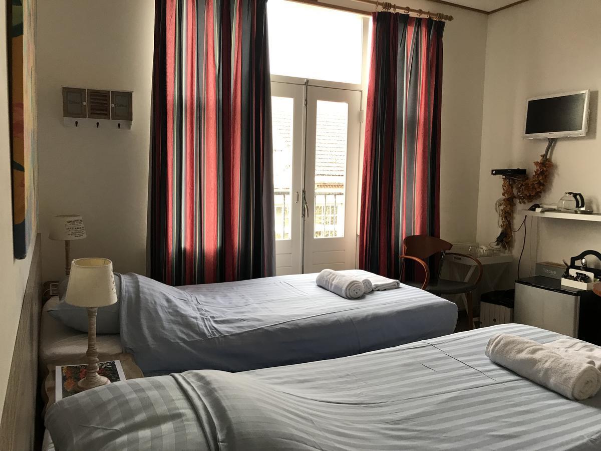 Esperanza Bed & Breakfast 2*