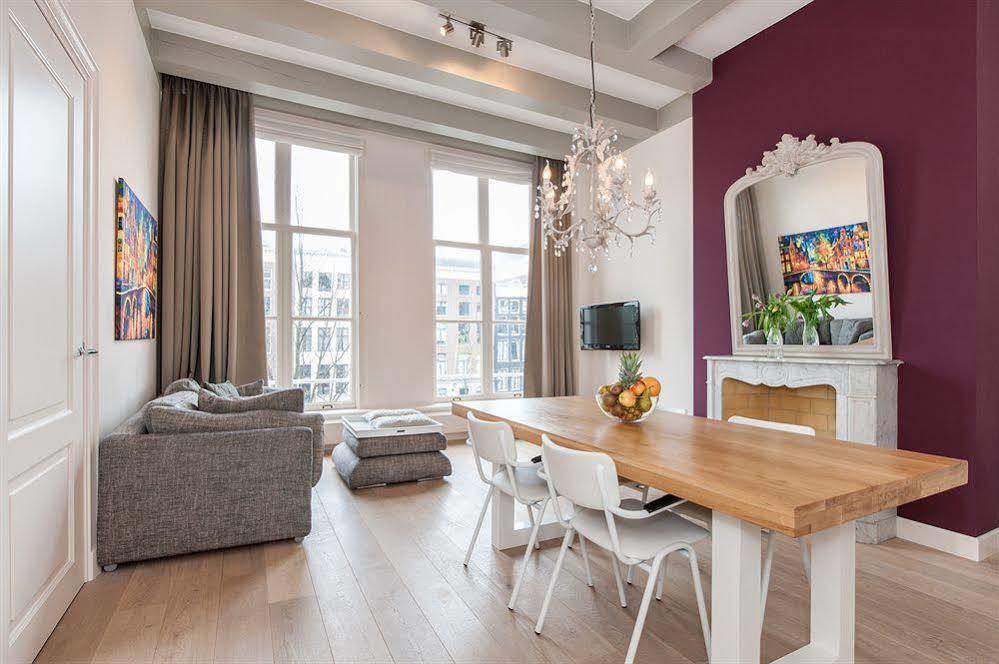 Canal Hotel 4*