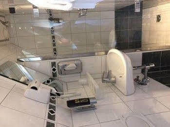 Hotel Luxer 3*