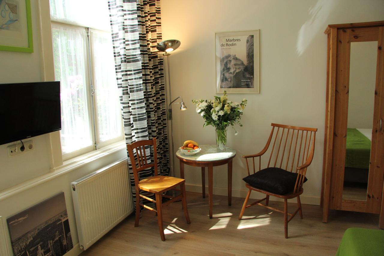 Private Suite's Close Haarlemmerplein * Amsterdam