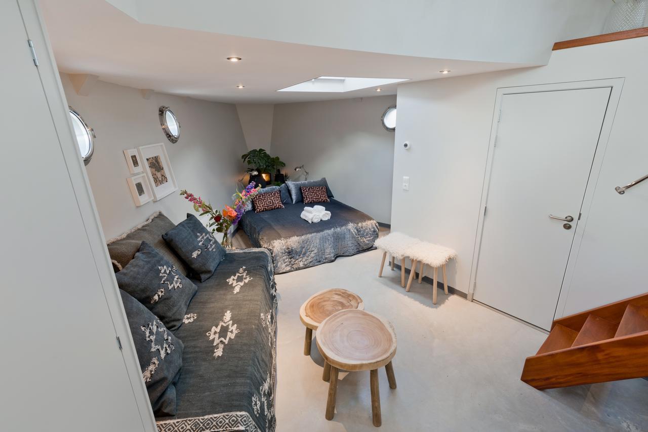 Coco's Boatique Bed & Breakfast Amsterdam
